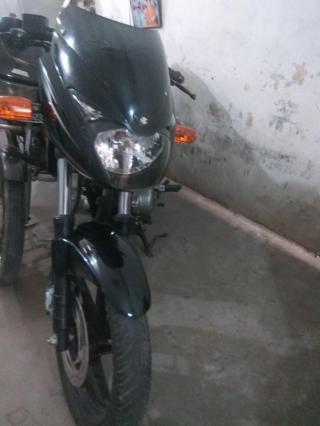 Bajaj Pulsar 180cc 2016