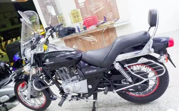 Bajaj Avenger Cruise 220 2015
